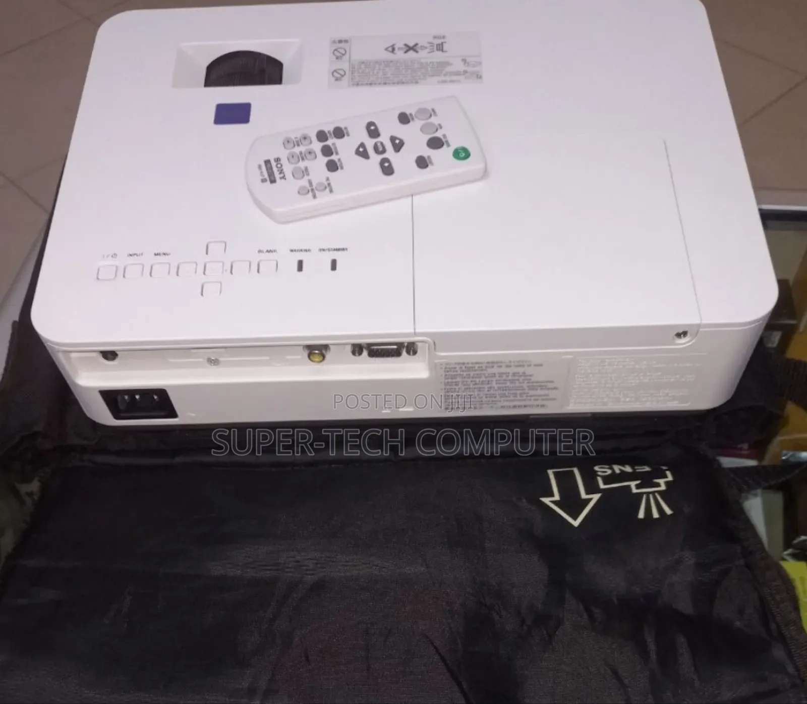 Sony Vpl_dx221 Projector for Sell 
