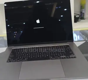 New Laptop Apple MacBook Air 2023 M2 8GB Apple M2 SSD 256GB