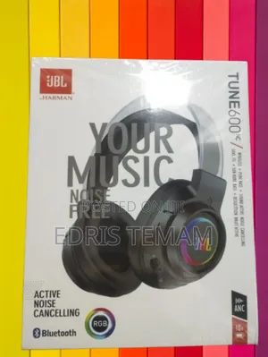 Photo - JBL Wireless Headset Black Dare to Listen