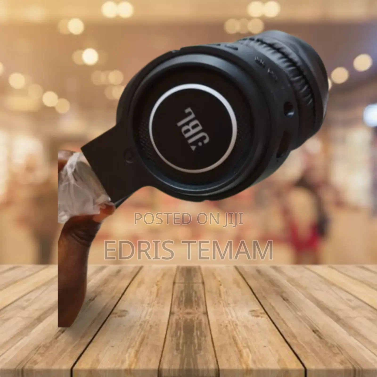 JBL Wireless Headphones Black Dare to Listen