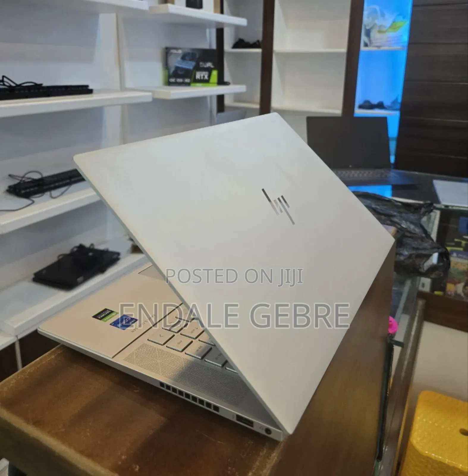 New Laptop Dell XPS 15 16GB Intel Core I7 SSD 512GB