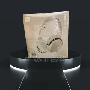 JBL Harman Wireless Headphones Dare to Listen