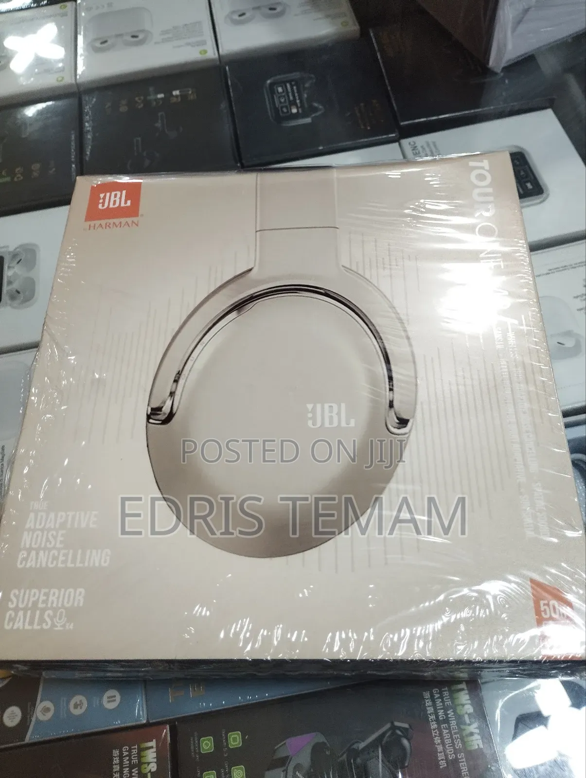 JBL Harman Wireless Headphones for a Whole New Experience