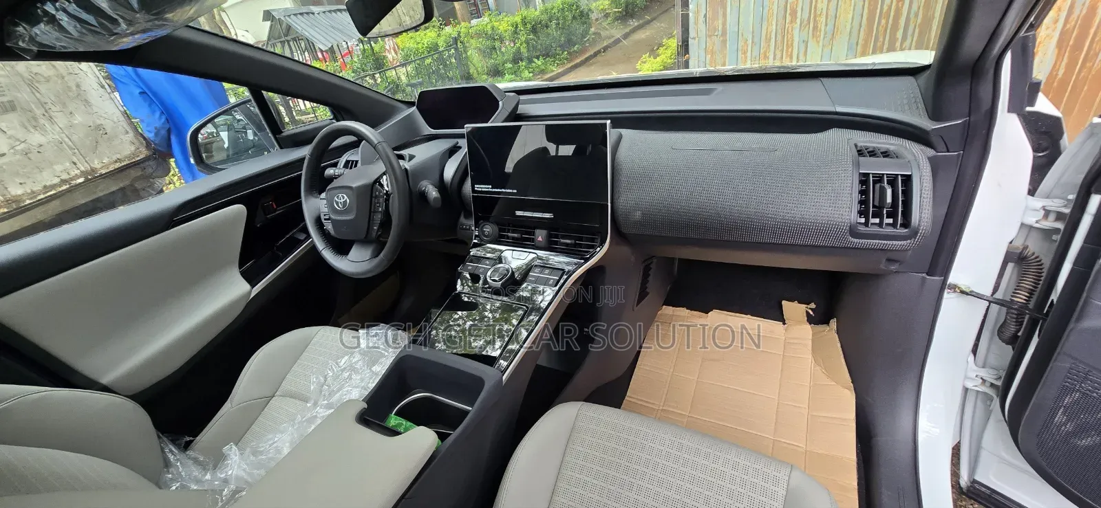 New Toyota bZ4X 2024 White