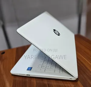 New Laptop HP Stream Notebook 4GB Intel HDD 1T