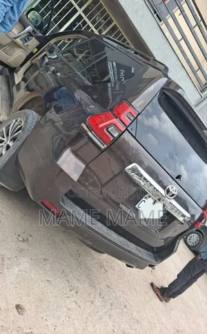 New Toyota Land Cruiser Prado 2021 Gray