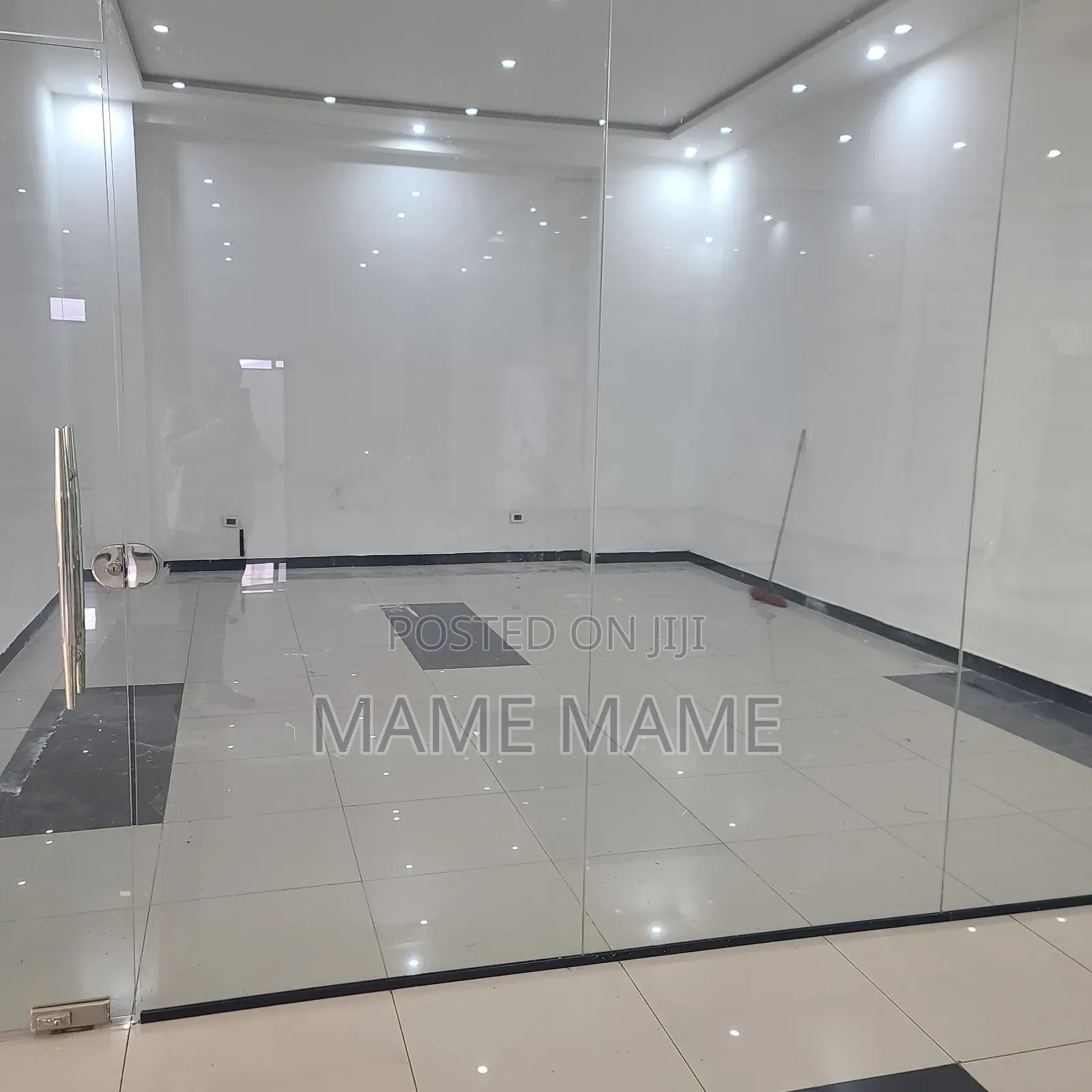 Ceramic Shop for Rent