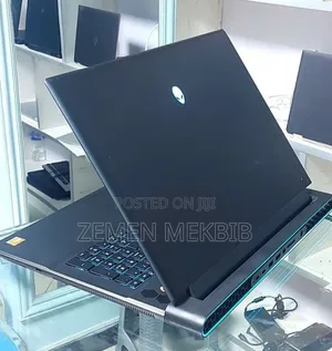 New Laptop Alienware M17x R2 32GB AMD Ryzen 9 SSD 1T