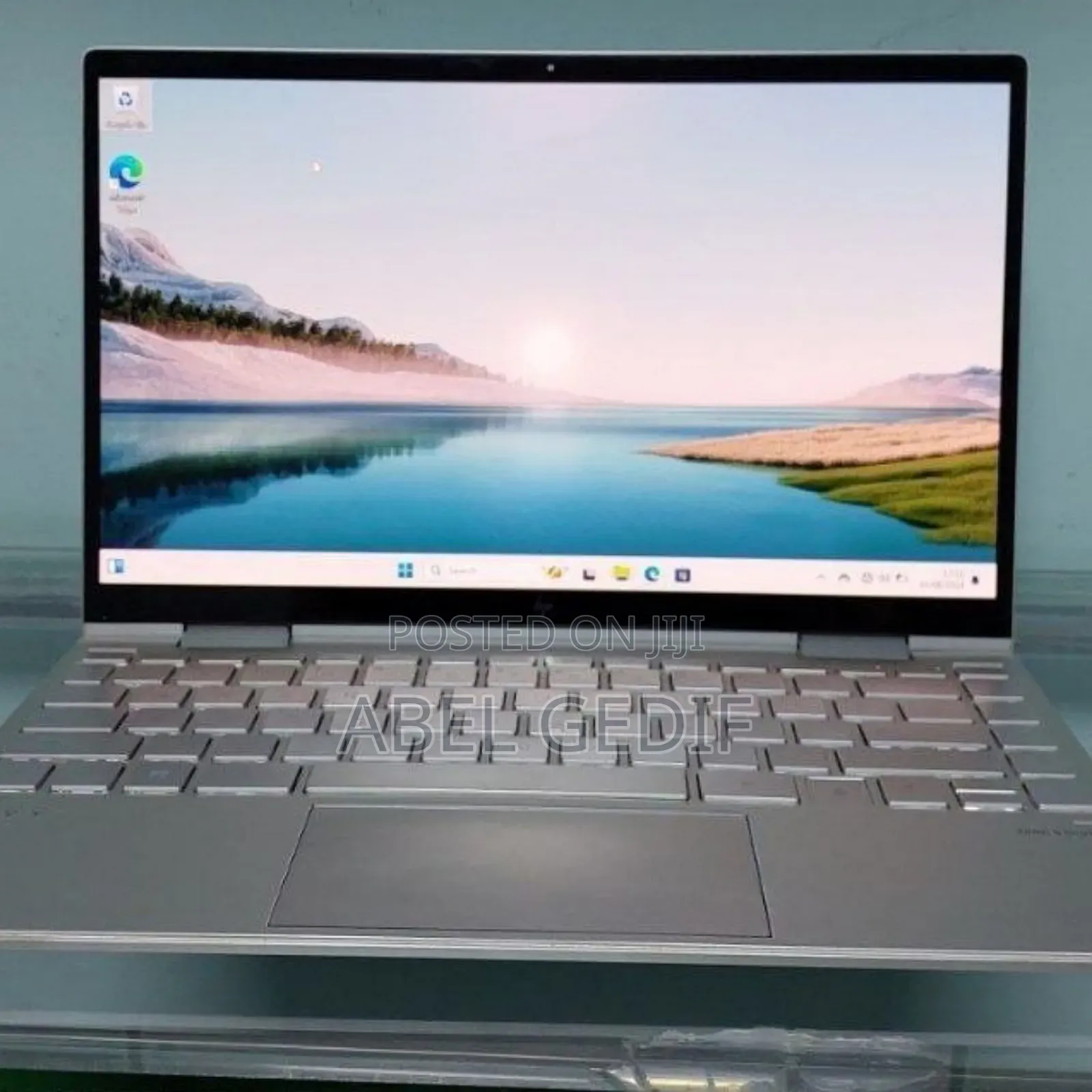 New Laptop HP Envy X360 8GB Intel Core I7 SSD 1T