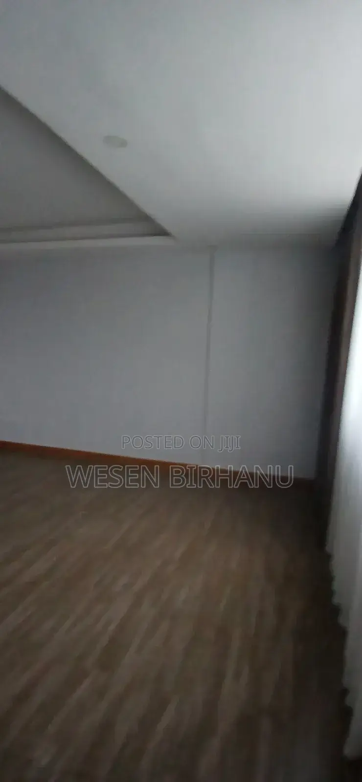 20bdrm Apartment in ላ ሆቴል ዬ ሚሆን, Bole for sale