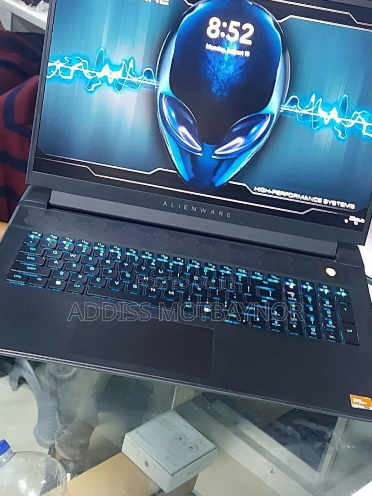 New Laptop Alienware Area-51m 32GB AMD Ryzen 7 SSD 1T