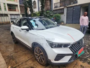 Photo - New Bestune T77 1.2 FWD 2021 White