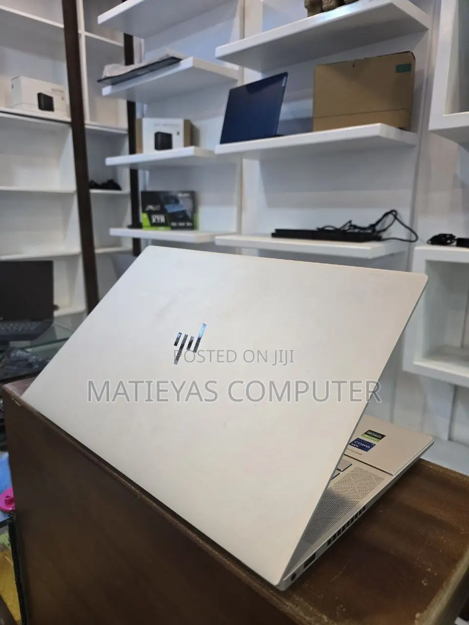 New Laptop HP Envy X360 16GB Intel Core I7 SSD 512GB