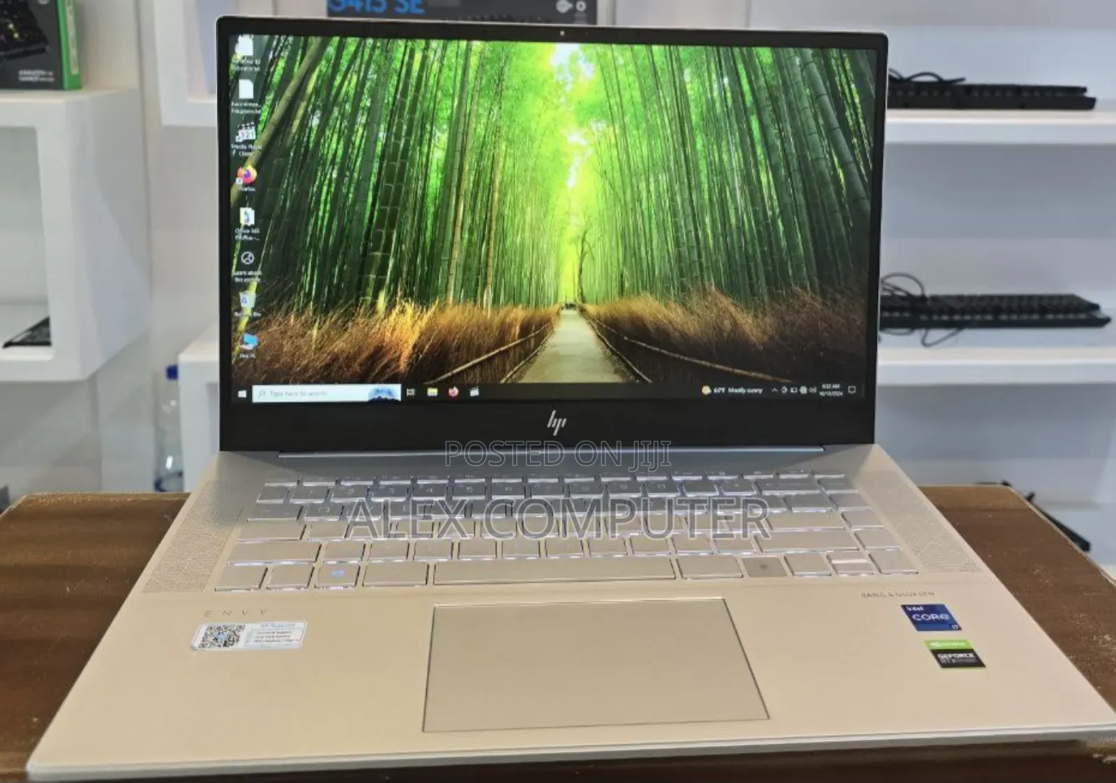 New Laptop HP Envy 15 16GB Intel Core I7 SSD 512GB