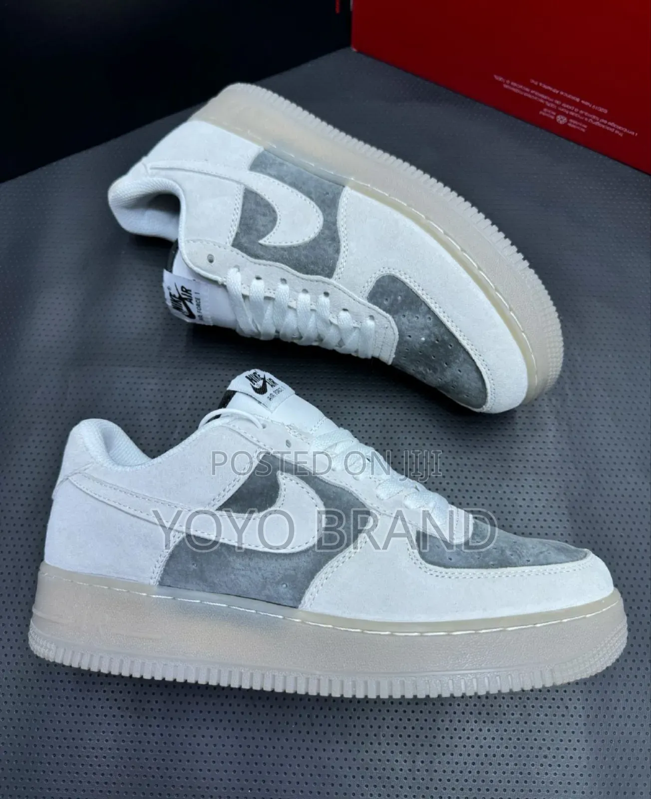 Nike Air Force 1