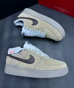 Nike Air Force 1 Fashion Sneaker