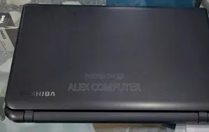New Laptop Toshiba Satellite C55 4GB Intel Core 2 Quad HDD 500GB