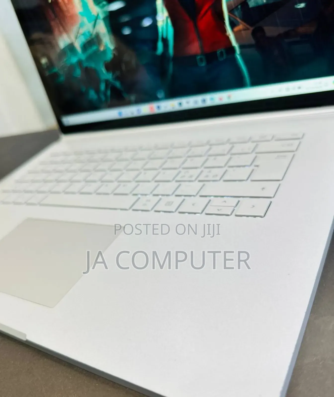 New Laptop Microsoft Surface 16GB Intel Core I7 SSD 256GB