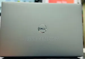 New Laptop Dell Precision 5550 8GB Intel Core I7 SSD 1T