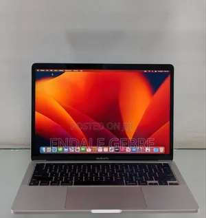 New Laptop Apple MacBook Pro 2022 M2 8GB Apple M2 SSD 512GB
