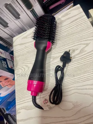 One Step 2 in 1 Hair Dryer and Styler