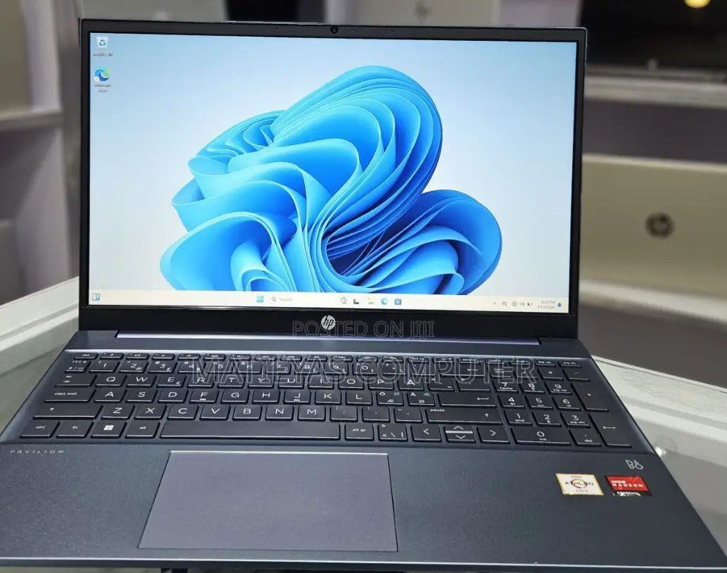 New Laptop HP Pavilion 15 16GB Intel Core I9 SSD 512GB