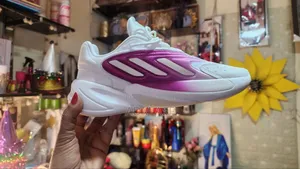 Women Adidas Shoes