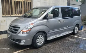 Hyundai Starex 2016 Silver