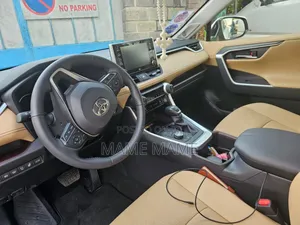 New Toyota RAV4 2022 White