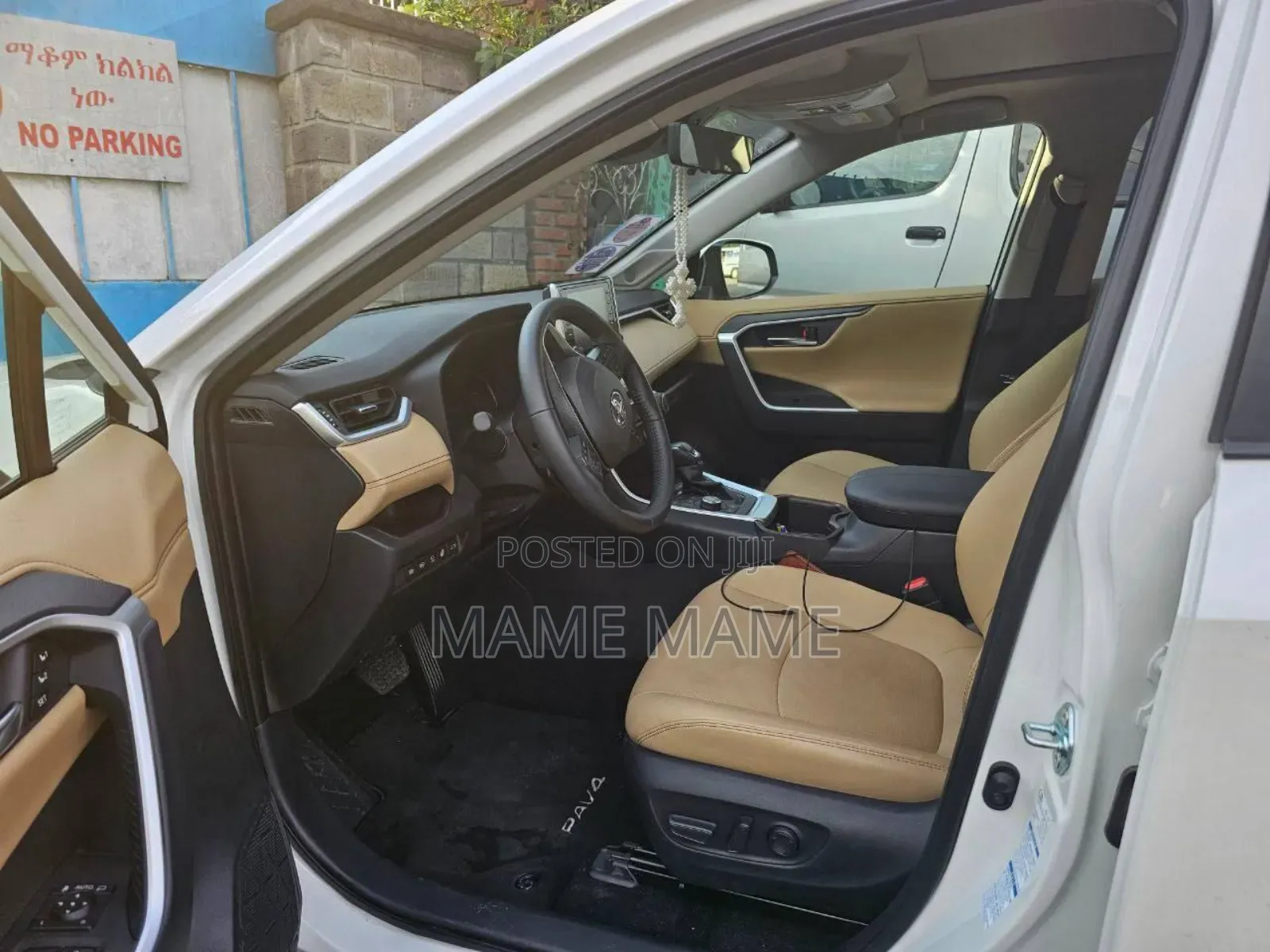 New Toyota RAV4 2022 White