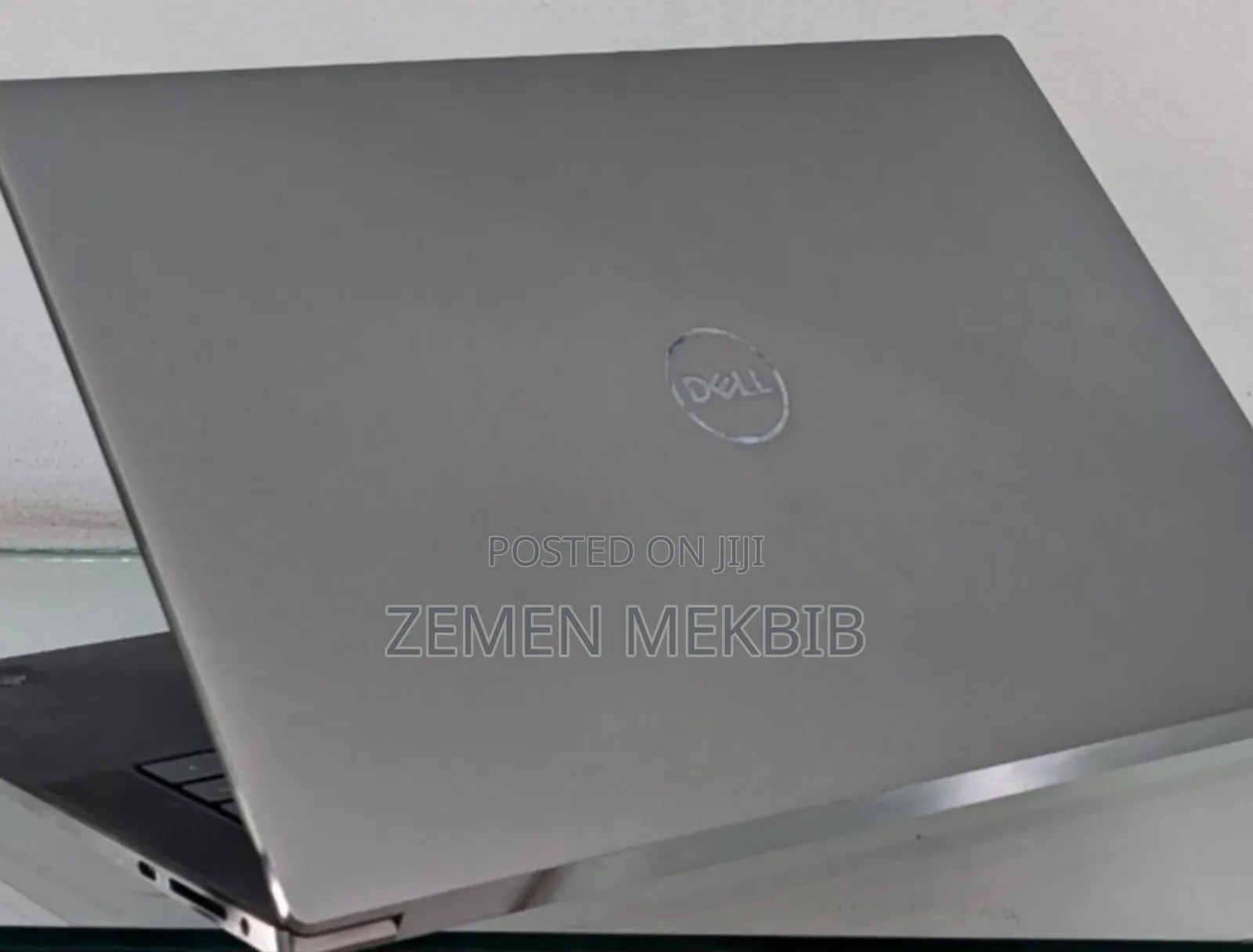 New Laptop Dell Precision 15 3520 32GB Intel Core I7 SSD 512GB