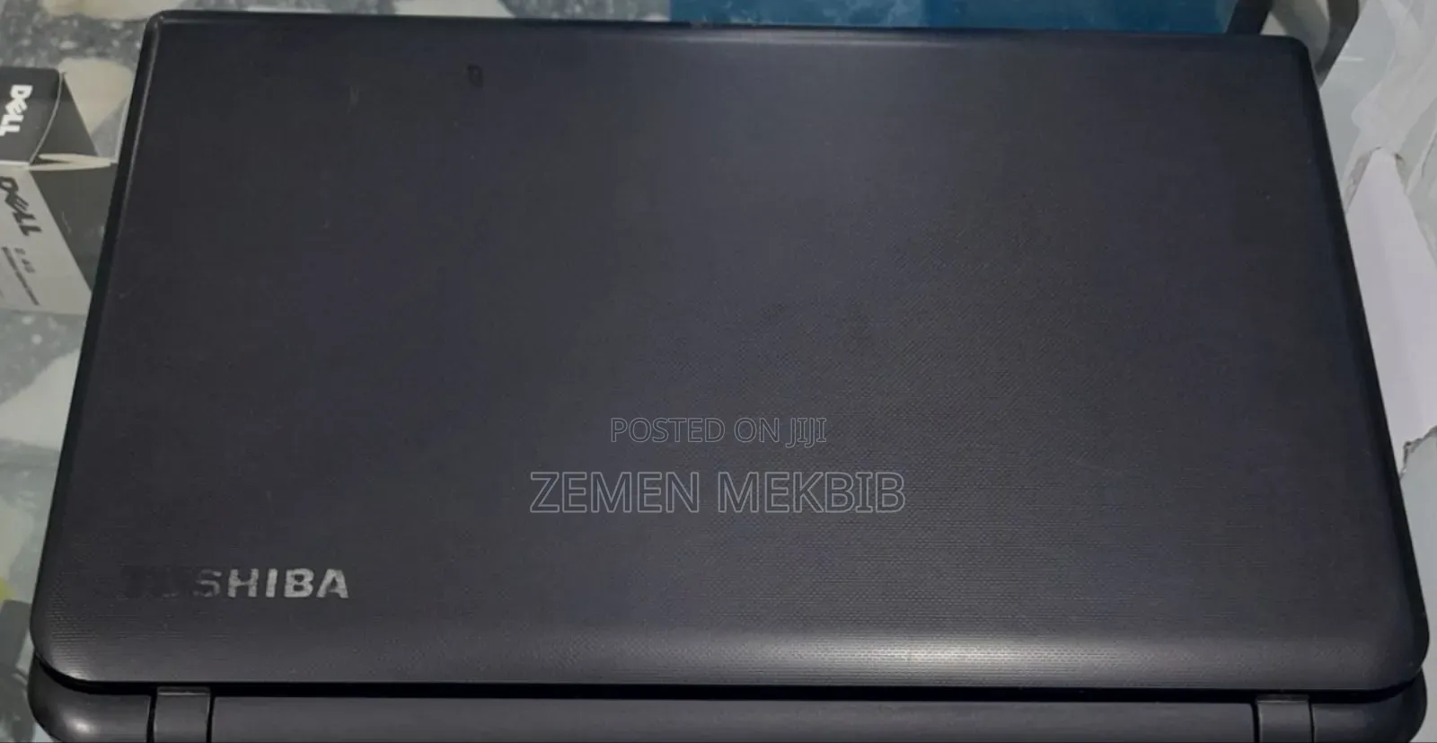 Laptop Toshiba 4GB Intel Xeon HDD 500GB