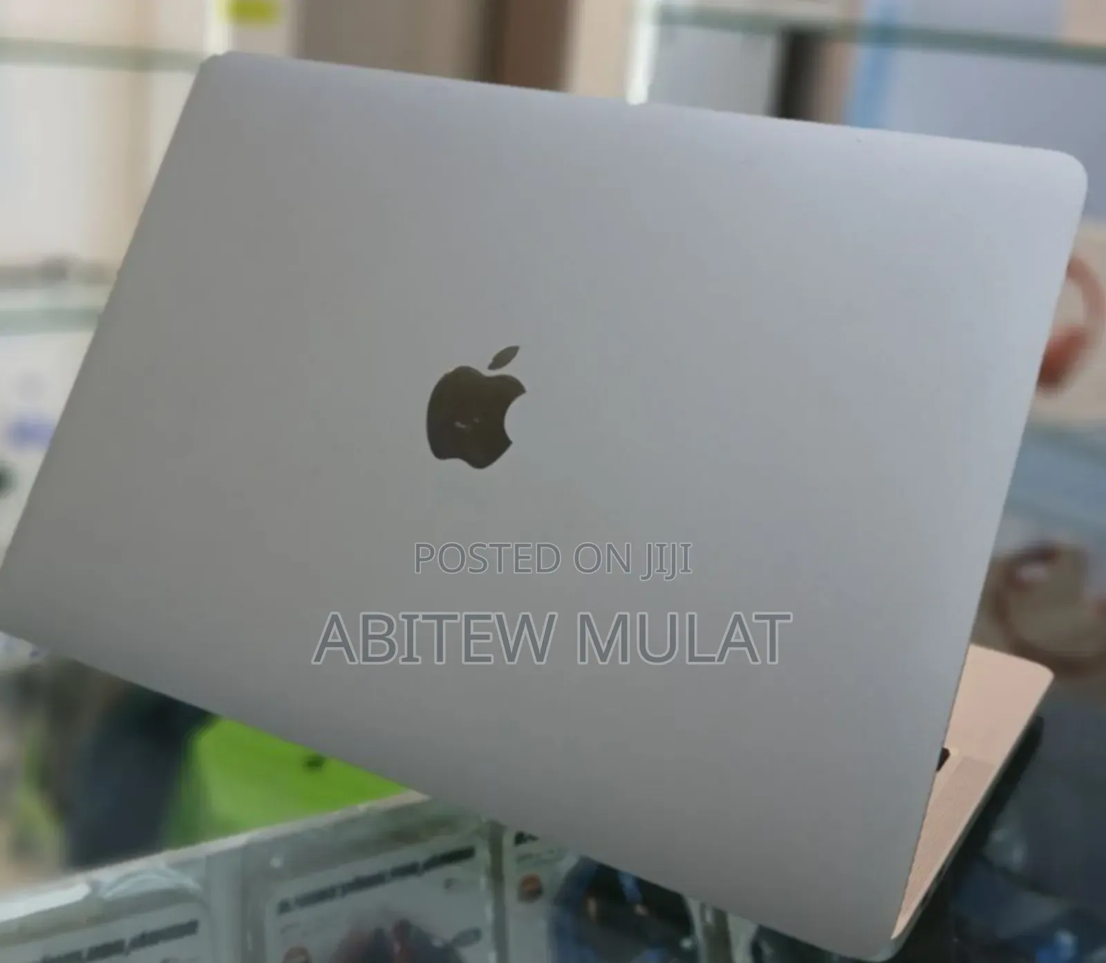 New Laptop Apple MacBook Pro 2023 M2 8GB Apple M2 SSD 512GB