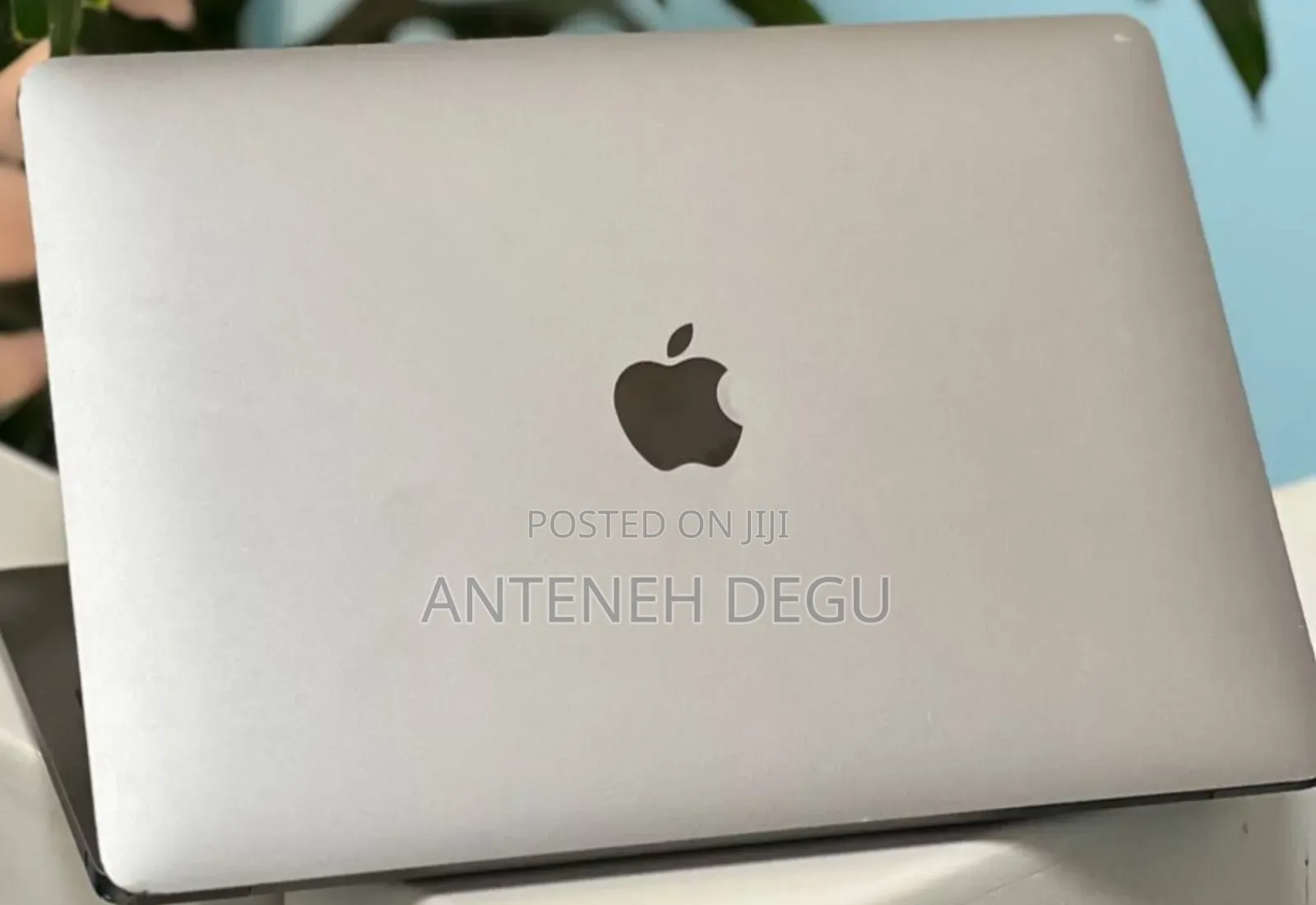 New Laptop Apple MacBook Air 2020 8GB Intel Core I5 SSD 256GB