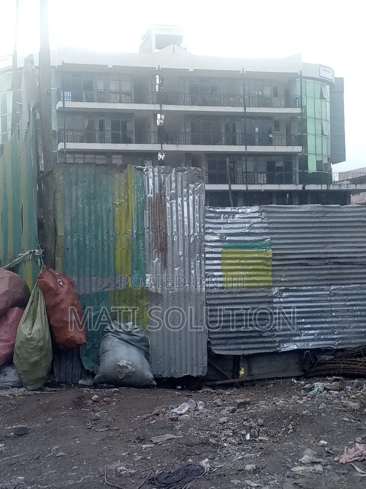 G+4ፎቅ በመሀል አዳማ መብራት ሀይል አካባቢ