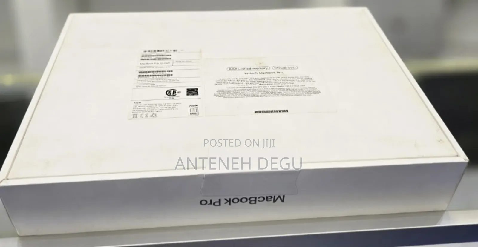 New Laptop Apple MacBook Pro 2022 M2 8GB Apple M2 SSD 256GB