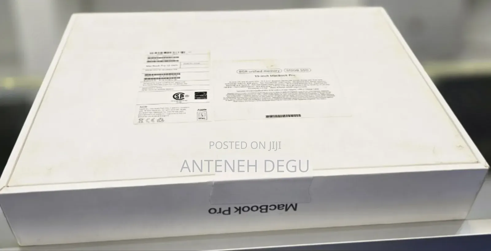New Laptop Apple MacBook Pro 2022 M2 8GB Apple M2 SSD 256GB