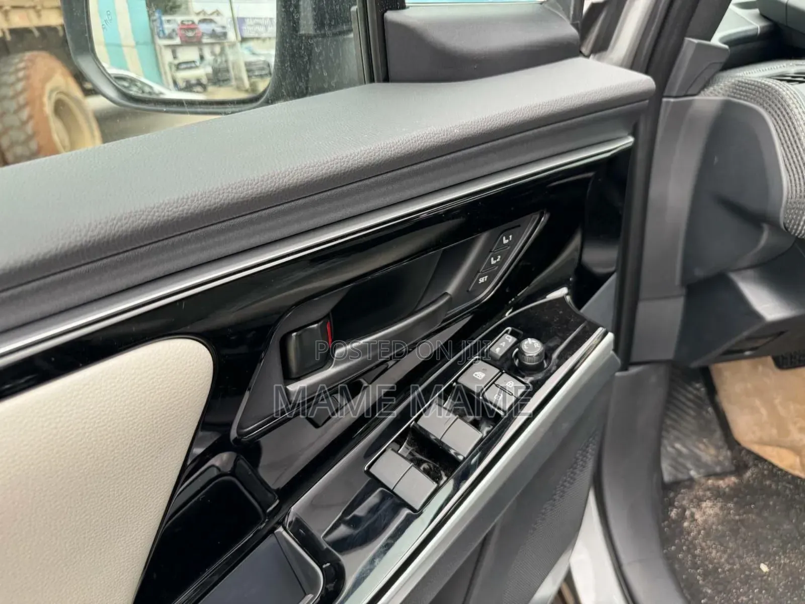 New Toyota bZ4X 2024 Gray