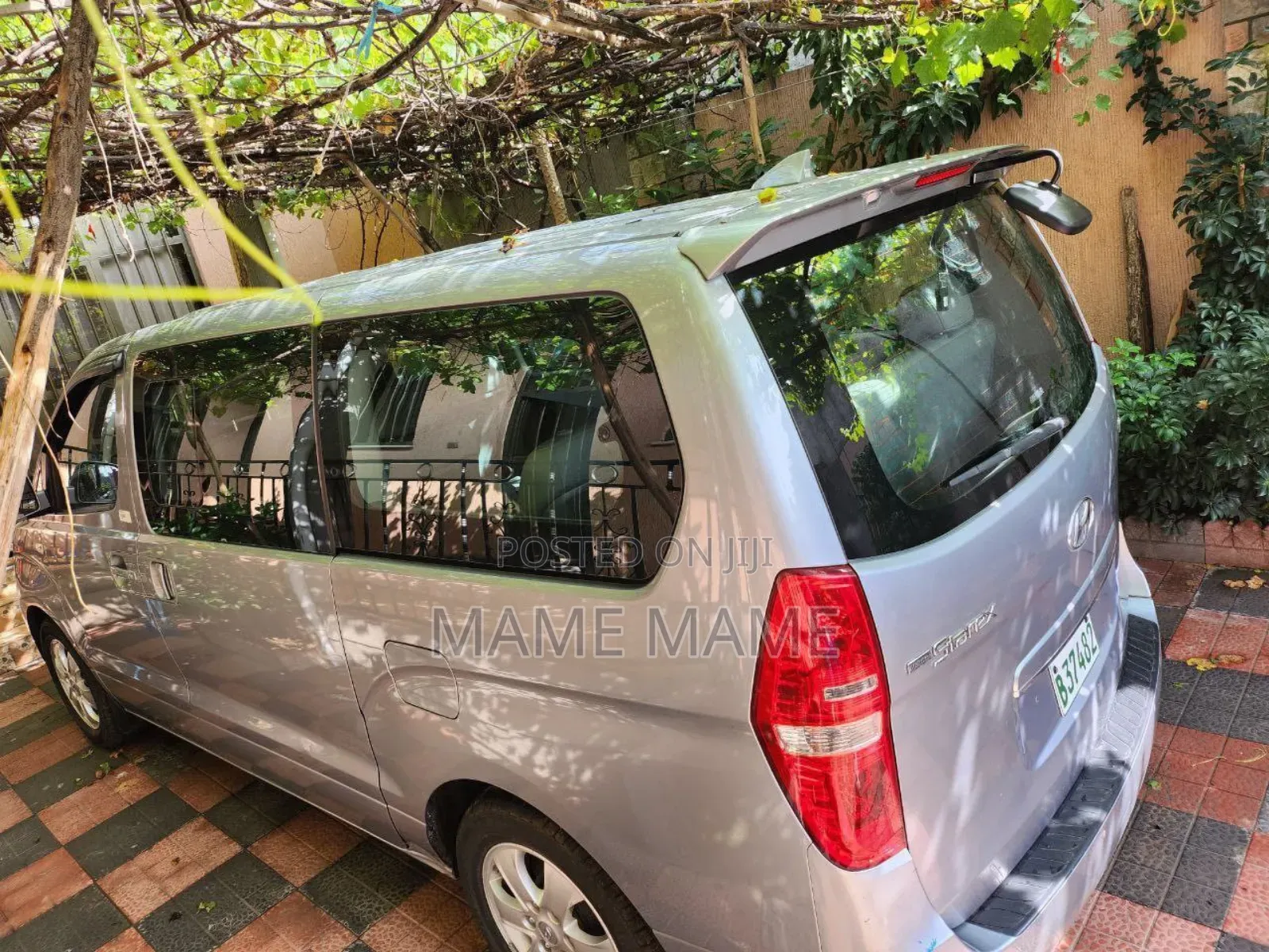 New Hyundai Starex 2021 Silver