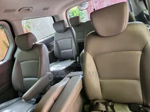 New Hyundai Starex 2021 Silver