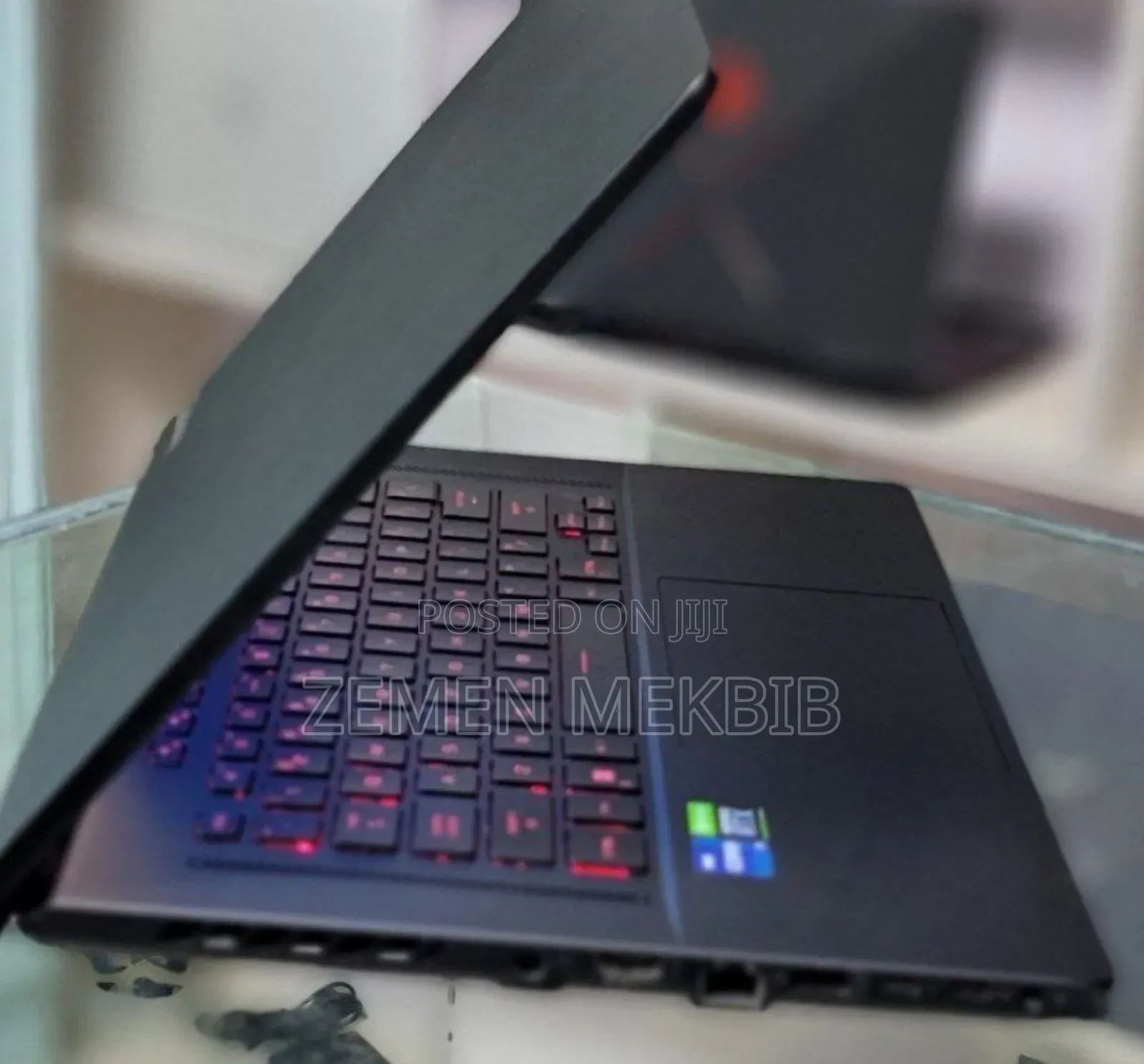 New Laptop Asus ROG Zephyrus G15 16GB AMD Ryzen 7 SSD 256GB