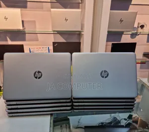 New Laptop HP EliteBook 840 8GB Intel Core I5 SSHD (Hybrid) 750GB