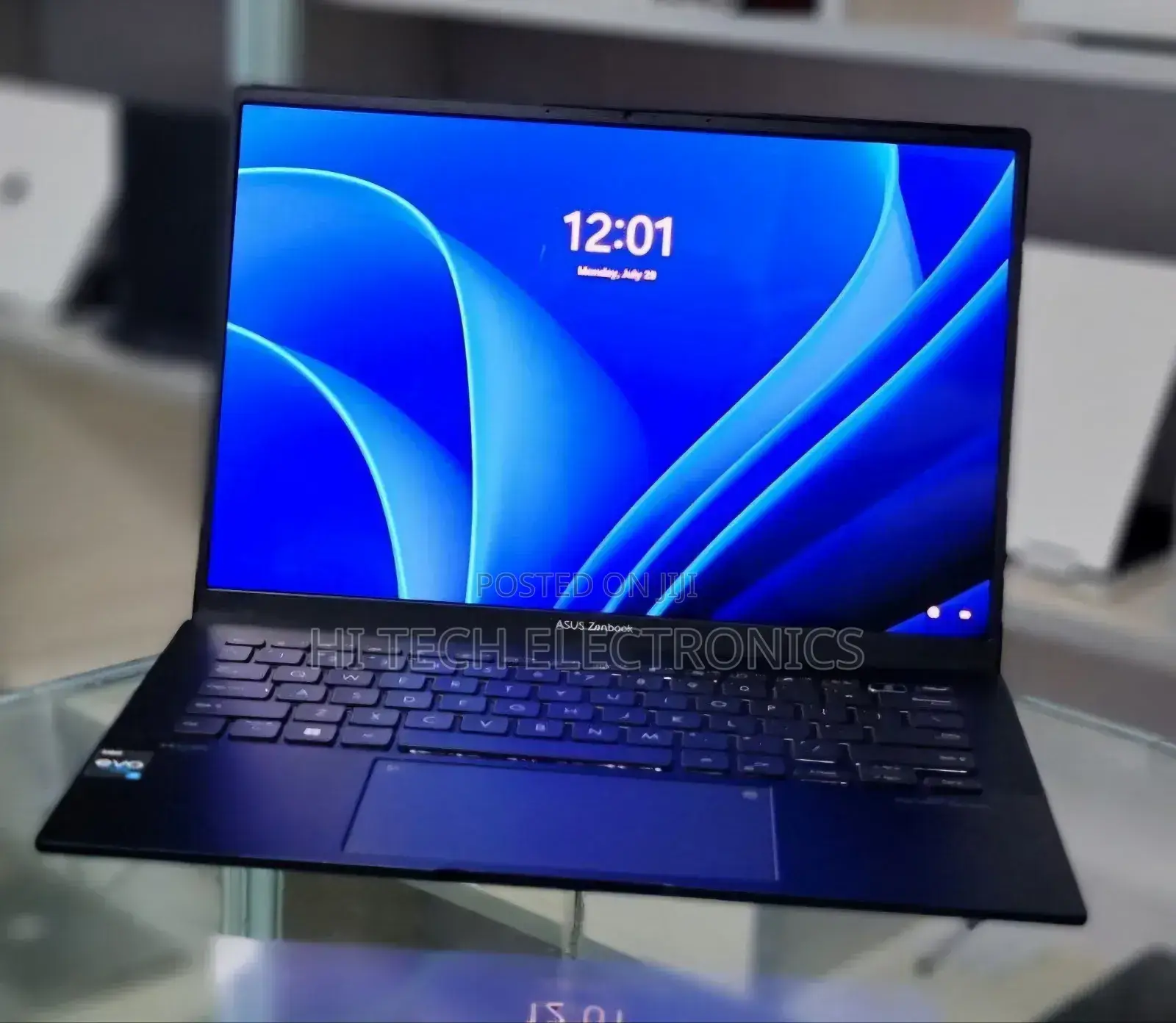 New Laptop Asus Zenbook 14 UX434 8GB Intel Core I5 SSD 512GB