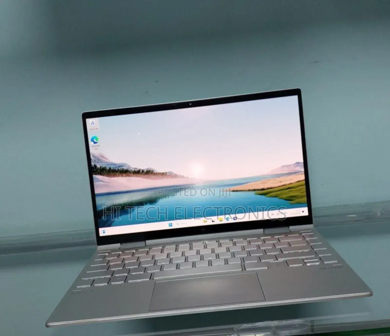 New Laptop HP Envy X360 8GB Intel Core I7 SSD 1T