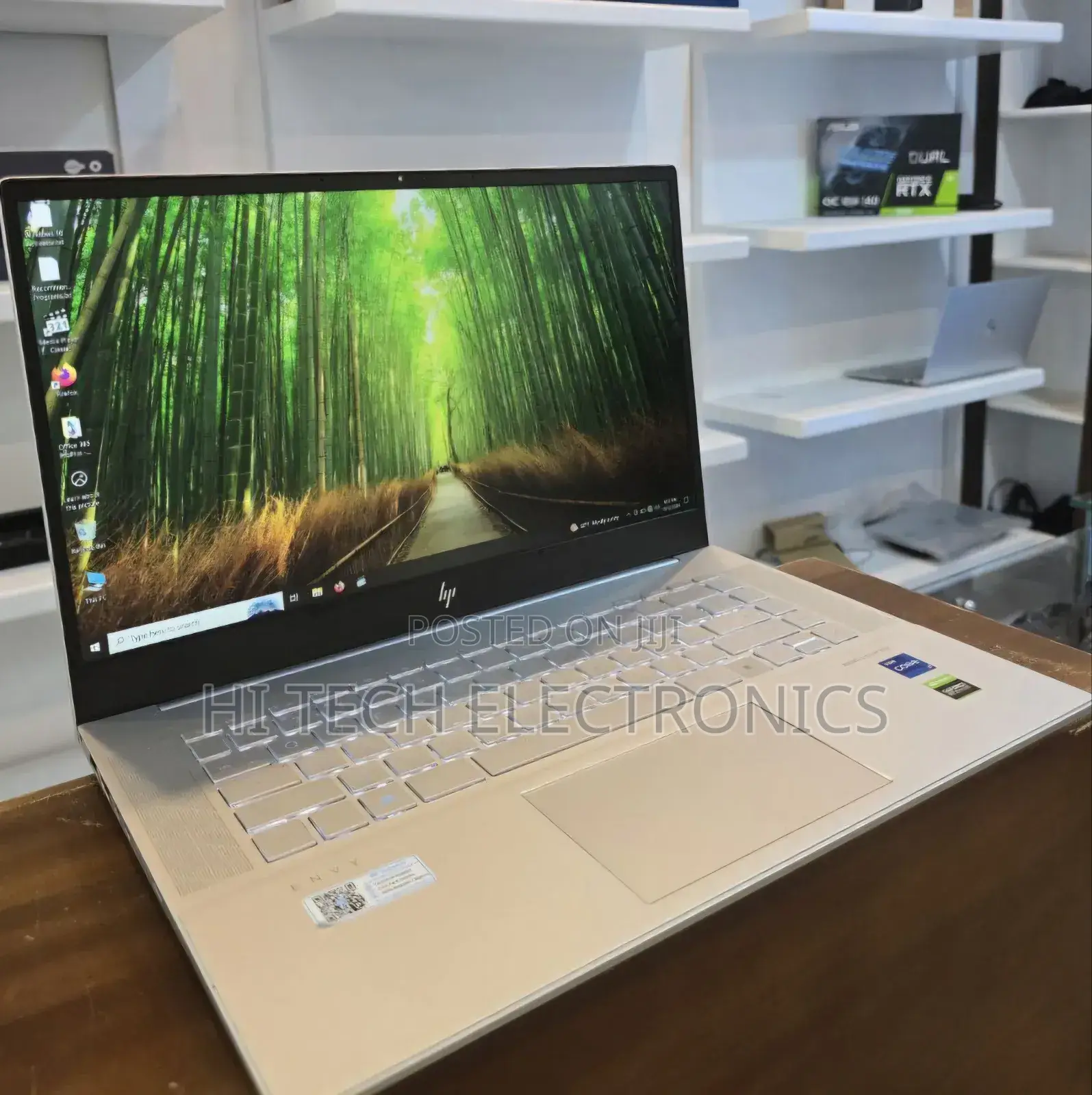 New Laptop HP Envy X360 16GB Intel Core I7 SSD 512GB