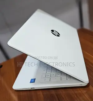 New Laptop HP Stream Notebook 4GB Intel Pentium HDD 1T