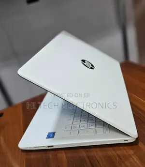 New Laptop HP Stream Notebook 4GB Intel Pentium HDD 1T