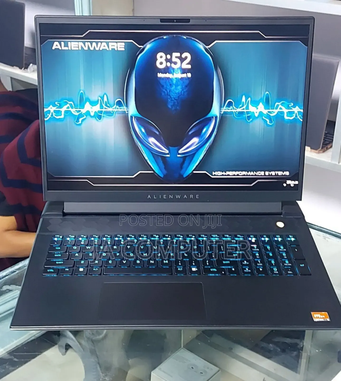 New Laptop Alienware M17x R2 32GB AMD Ryzen 7 SSD 1T