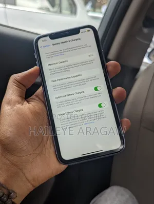 New Apple iPhone 11 128 GB Purple