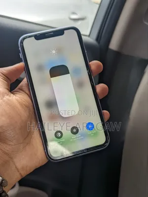 New Apple iPhone 11 128 GB Purple